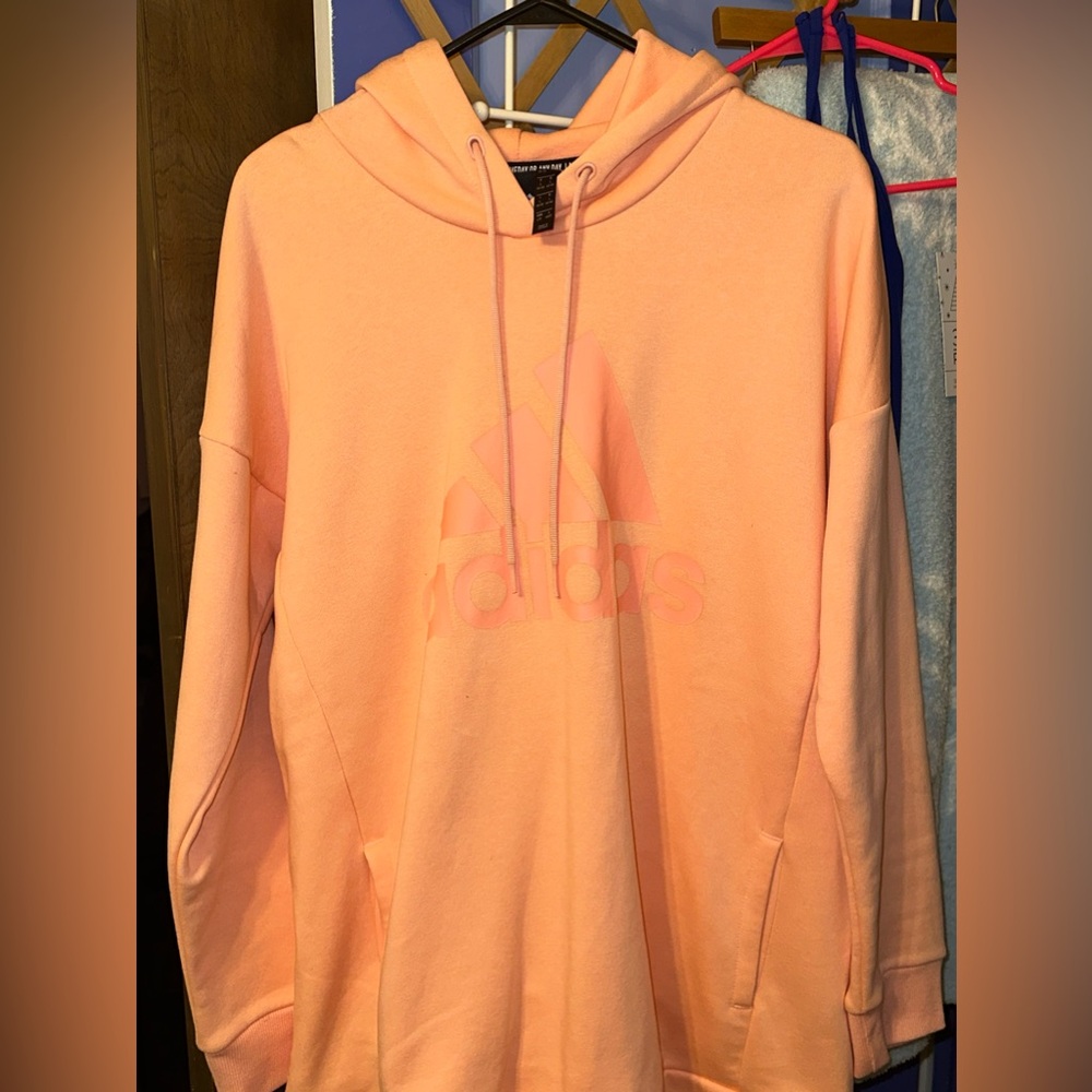 NWOT ADIDAS CORAL OVERSIZED HOODIE SIZE LARGE